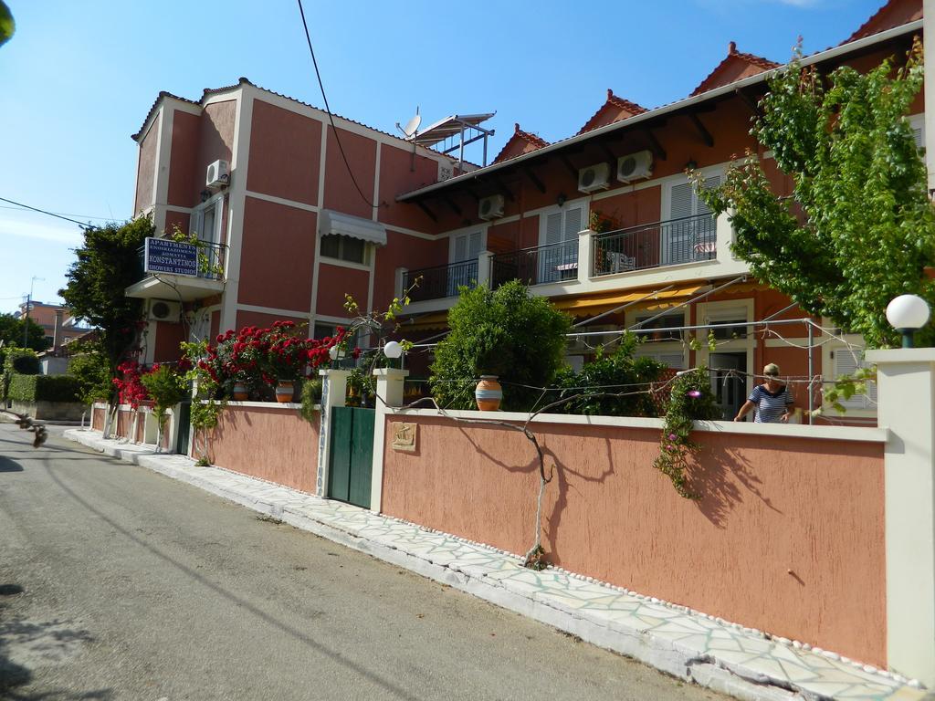 Konstantinos Apartments Agia Efimia Exterior photo